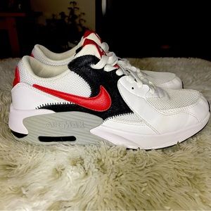 Nike Air Max Excee (GS) Boys 5Y